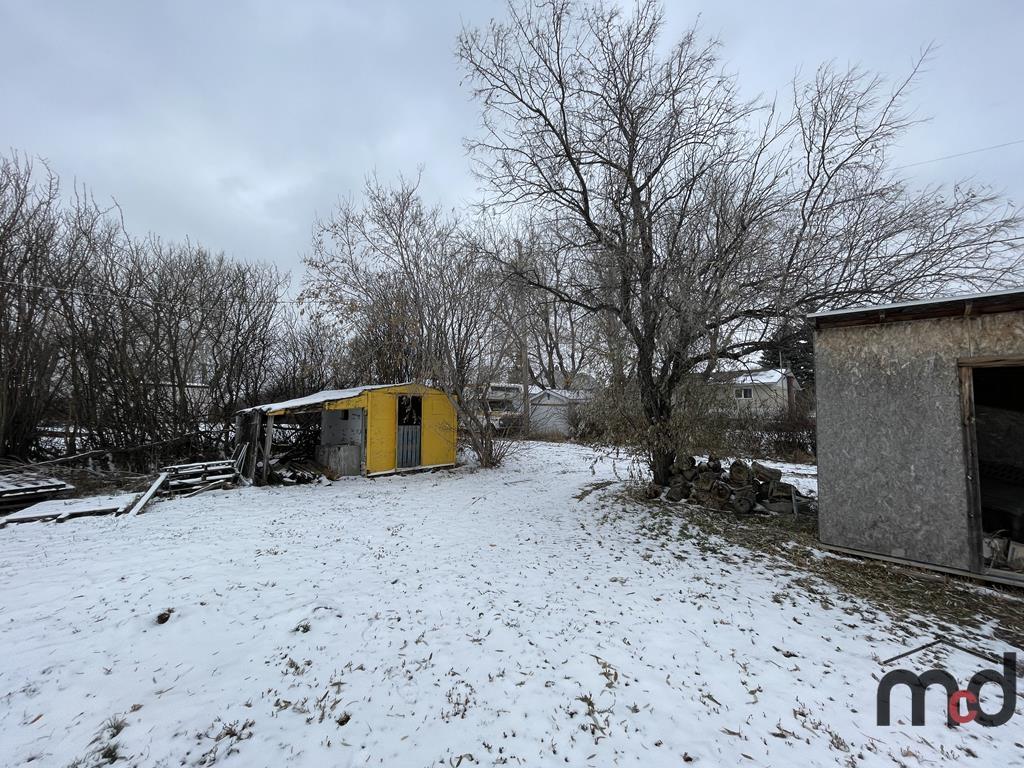 REAL ESTATE 22 Rouleau St., McTaggart, Sk.